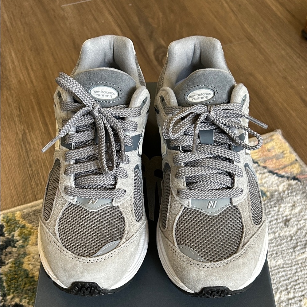 New Balance 2002R Grey size 7.5 women’s